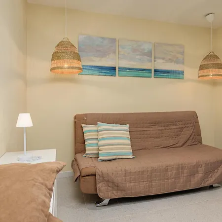 Holiday home Depandance Con Piscina